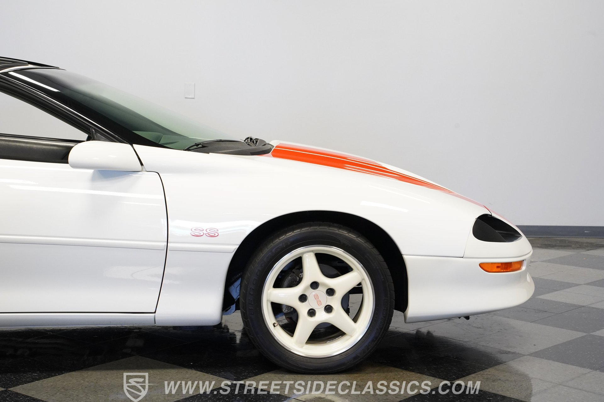 Used 1997 Chevrolet Camaro SS w/ SS Alteration Pkg RWD image 31