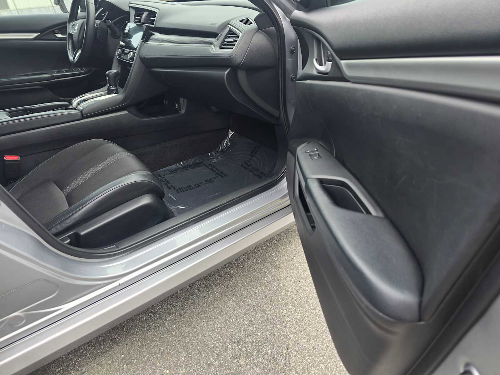 Used 2019 Honda Civic Sport image 10