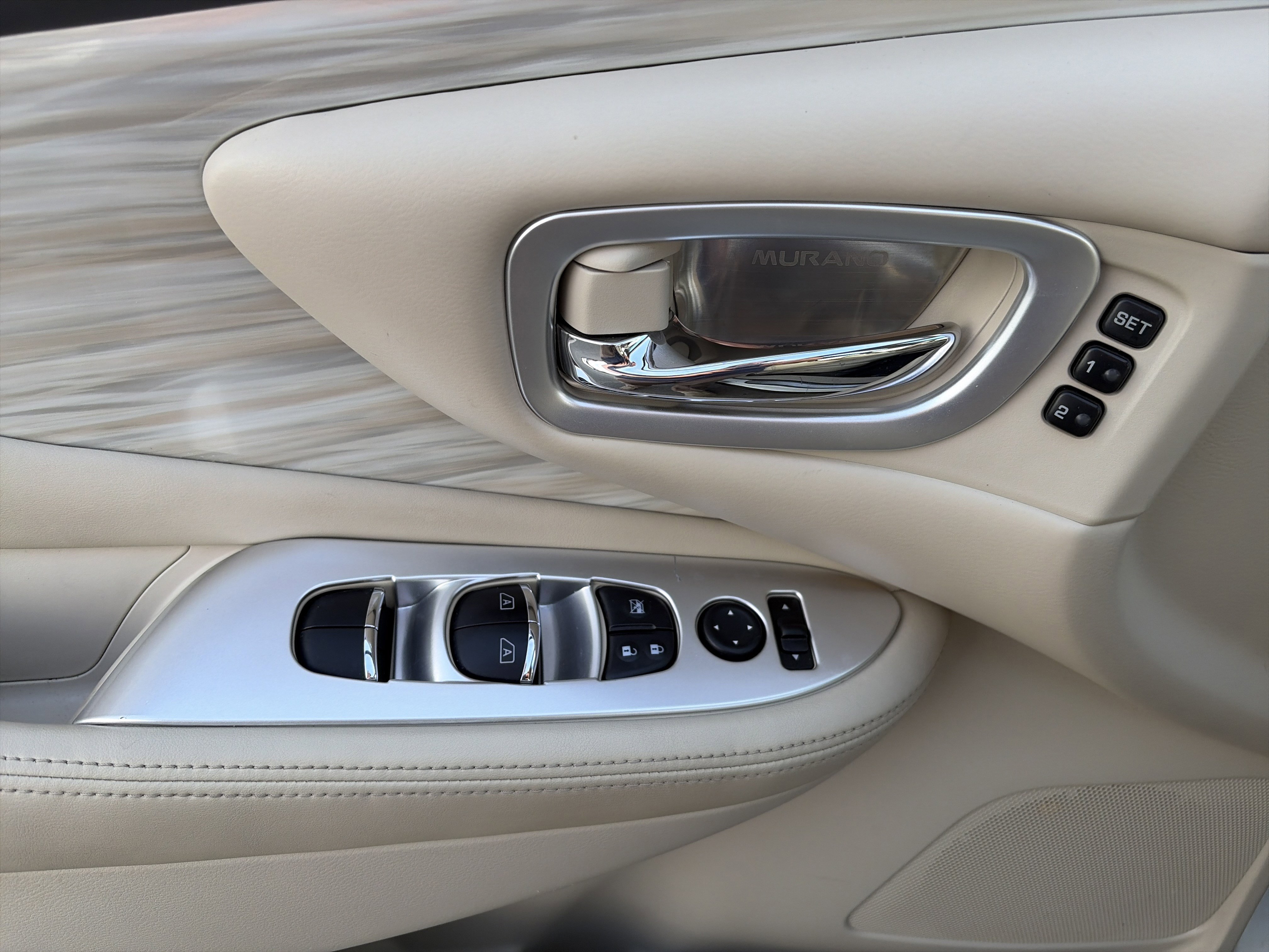 Used 2018 Nissan Murano Platinum image 16