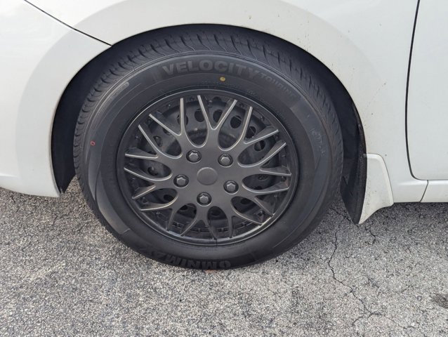 Used 2021 Nissan Versa S image 22