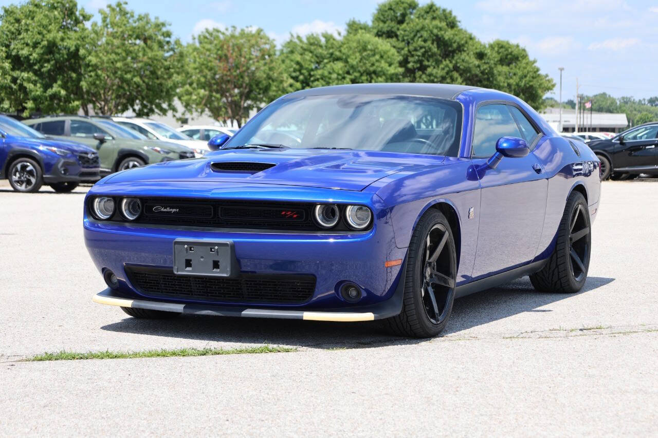 Used 2021 Dodge Challenger R/T Scat Pack RWD image 6