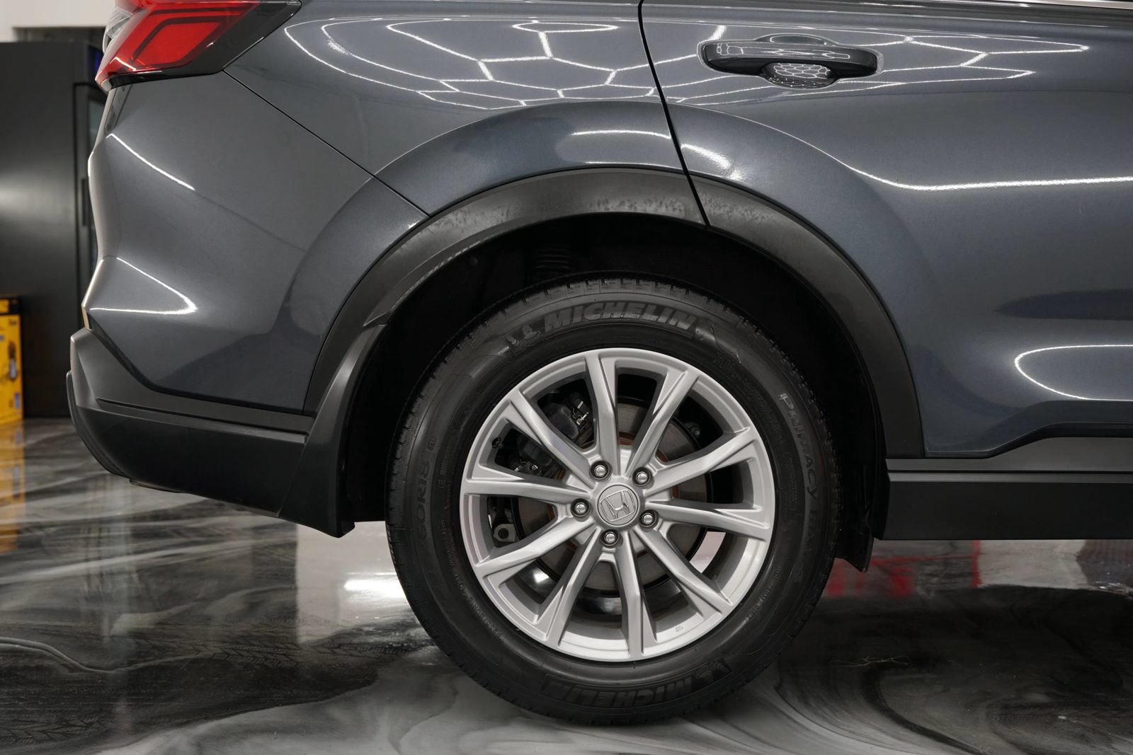 Used 2023 Honda CR-V EX-L image 7