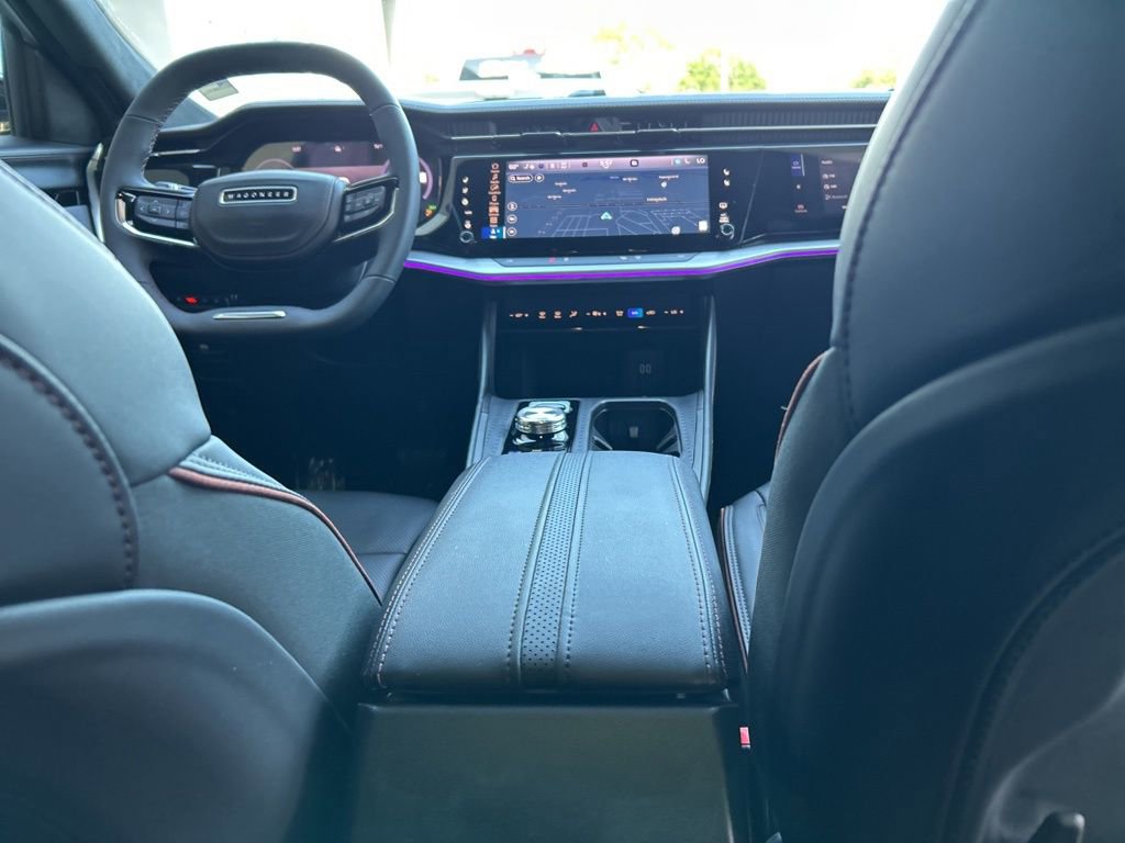 Used 2024 Jeep Wagoneer Launch Edition image 33