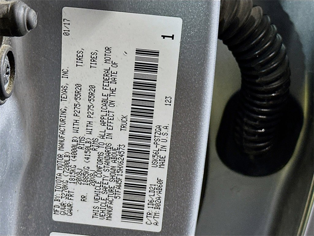 Used 2017 Toyota Tundra 1794 Edition image 32