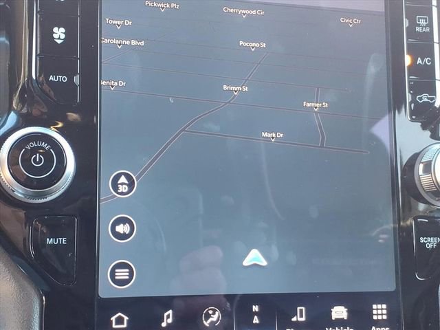 Used 2025 RAM 1500 Laramie AWD/4WD image 7