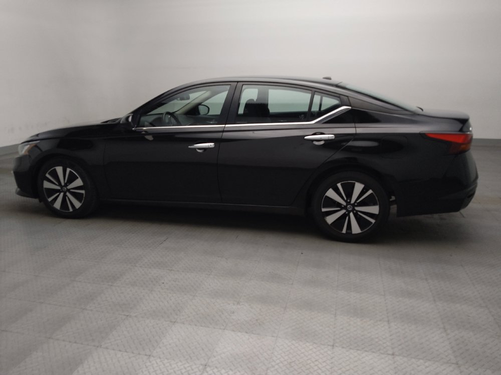 Used 2022 Nissan Altima 2.5 SV FWD image 3