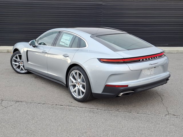 New 2026 Porsche Panamera 4 image 5