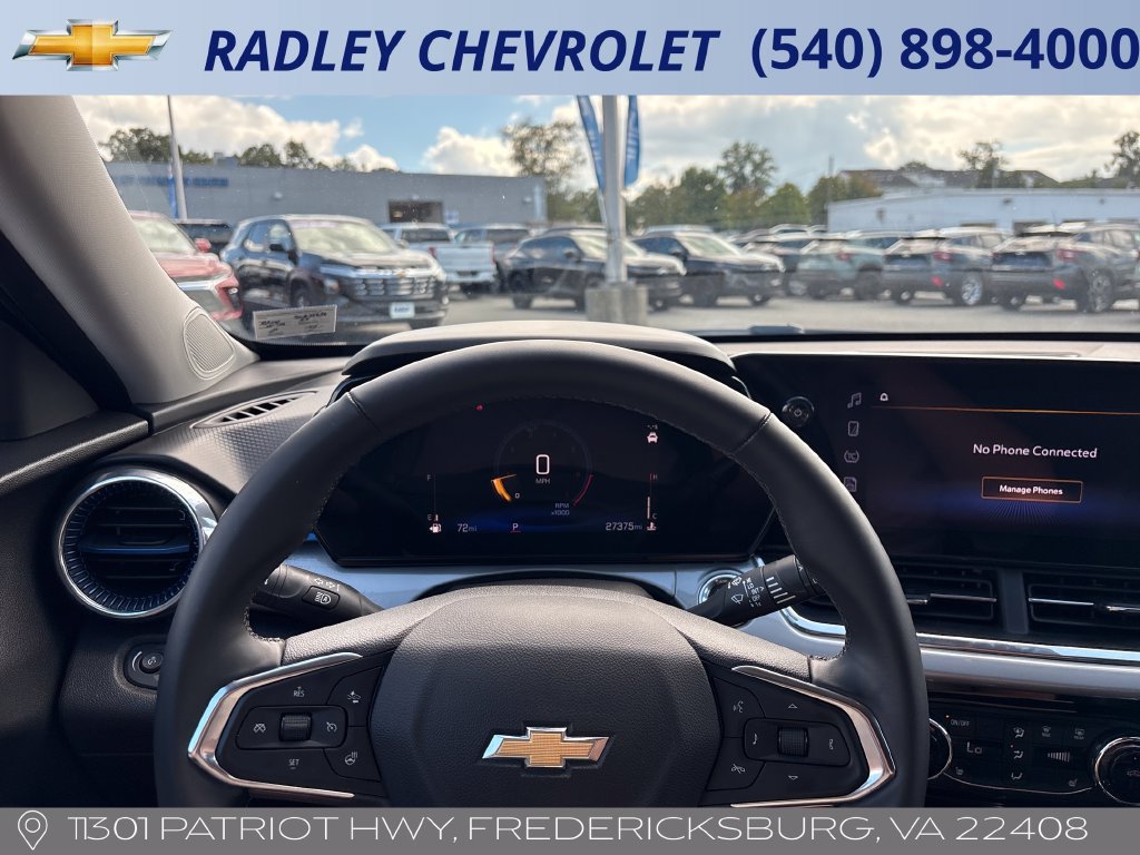 Used 2025 Chevrolet Trax LT w/ LT Convenience Package FWD image 7