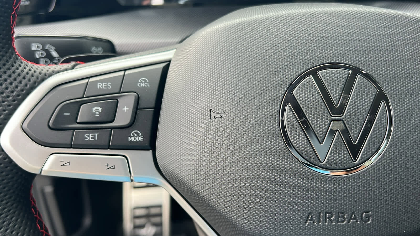 New 2025 Volkswagen GTI Autobahn image 19