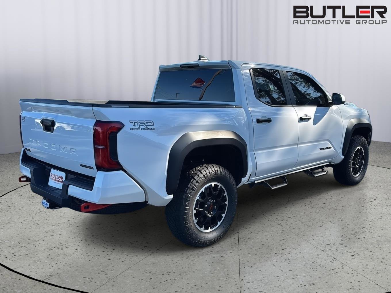 Used 2025 Toyota Tacoma TRD Off-Road image 5