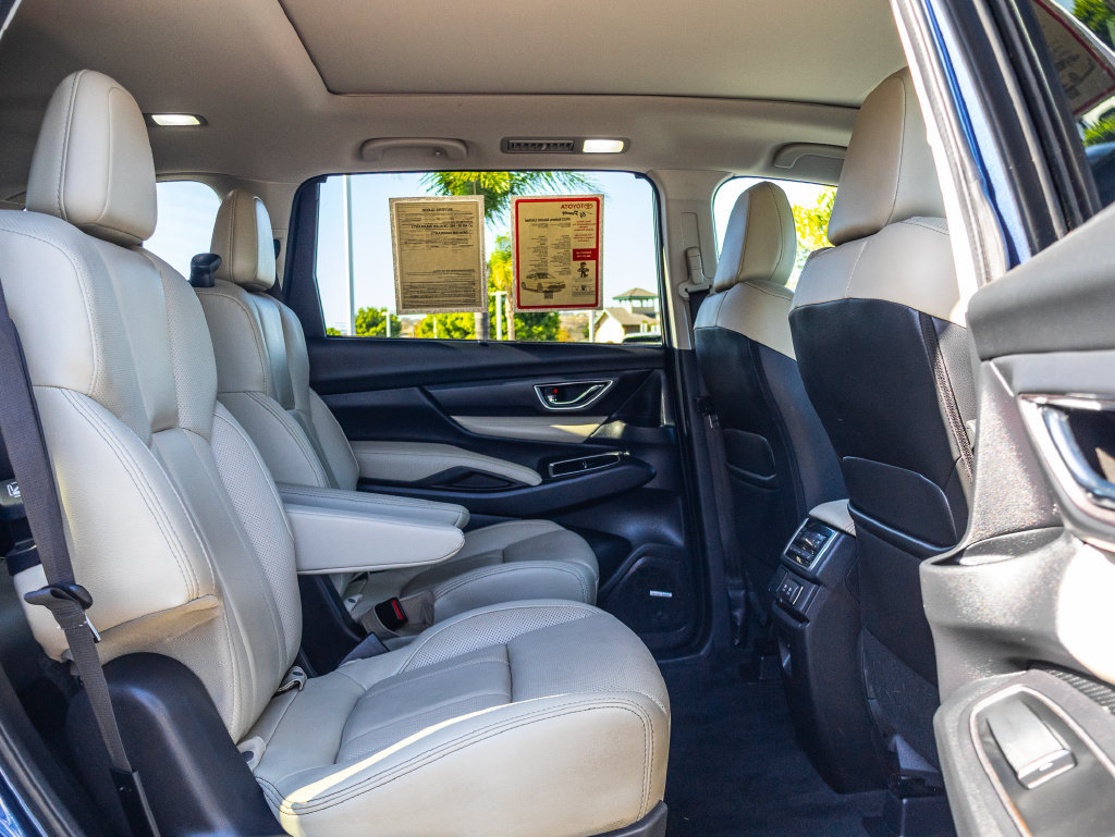 Used 2022 Subaru Ascent Limited w/ Technology Package AWD/4WD image 19
