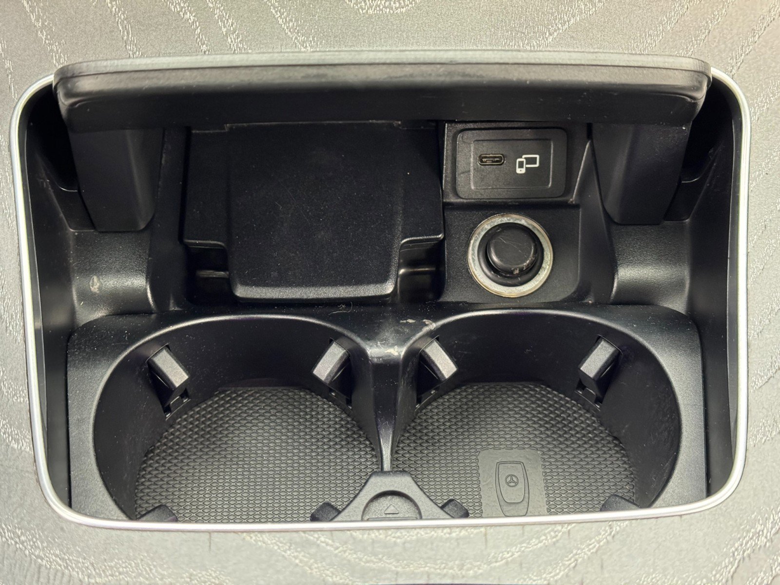 Used 2021 Mercedes-Benz E 350 Sedan w/ Premium Package image 34