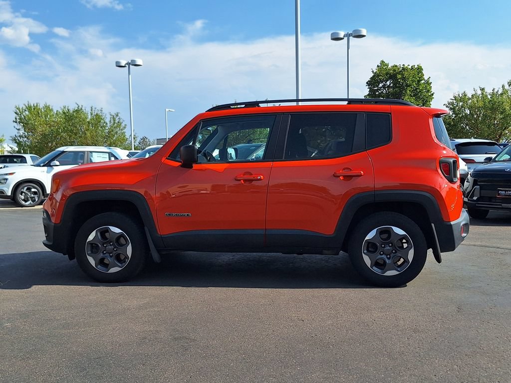 Used 2018 Jeep Renegade Sport w/ Power & Air Group AWD/4WD image 6