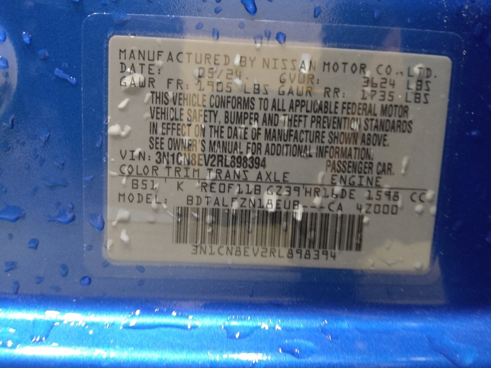 Used 2024 Nissan Versa SV FWD image 33