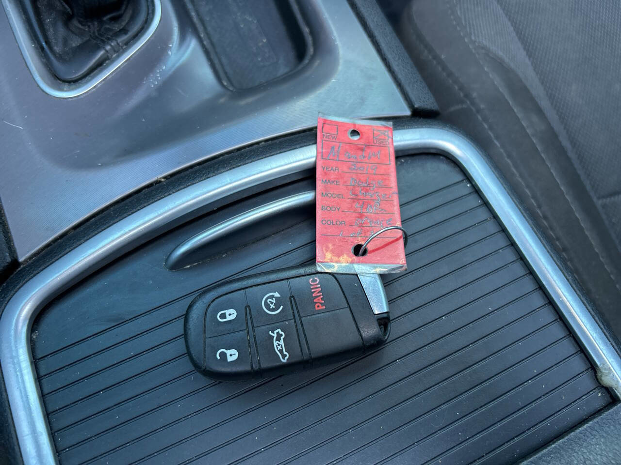 Used 2019 Dodge Charger SXT image 17