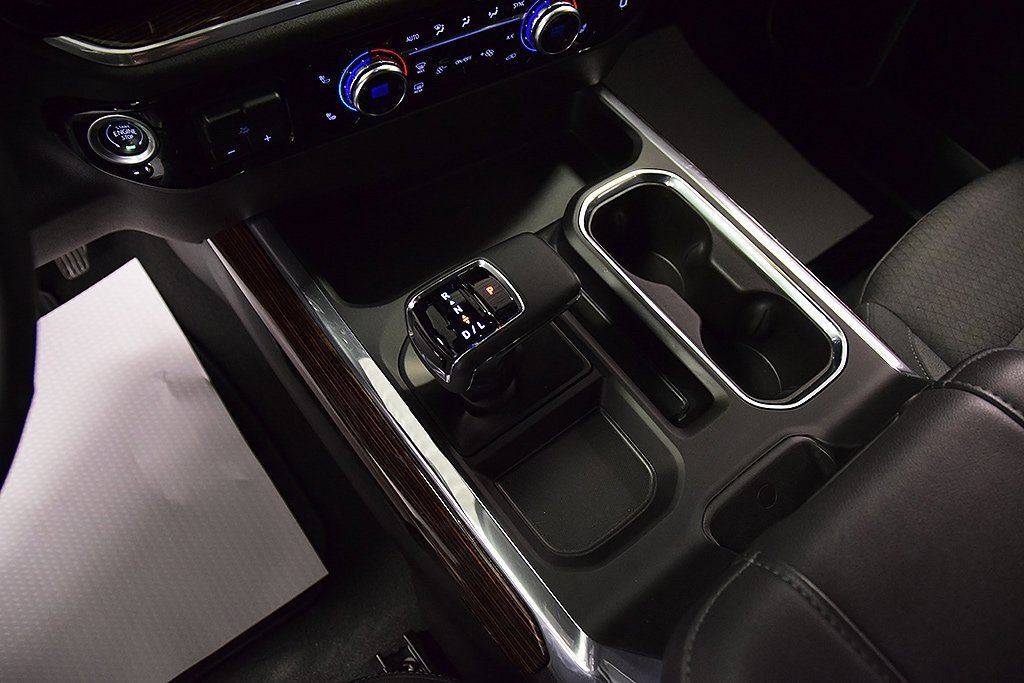 Used 2024 GMC Sierra 1500 Elevation image 24