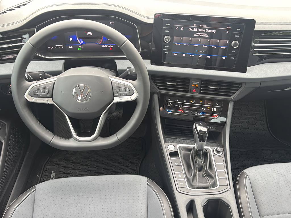 New 2026 Volkswagen Jetta SE FWD image 18