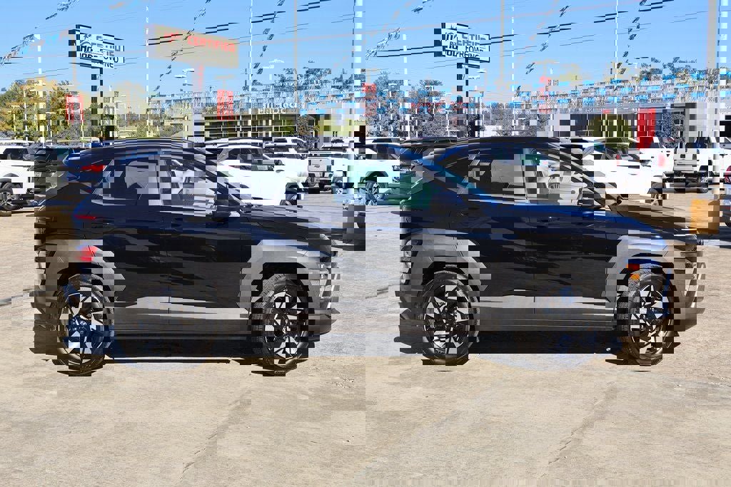 Used 2025 Hyundai Kona SEL image 20