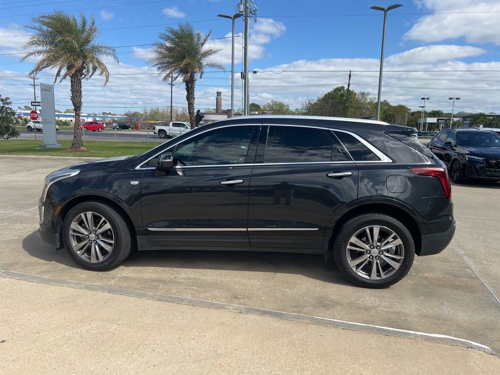 Used 2020 Cadillac XT5 Premium Luxury image 2