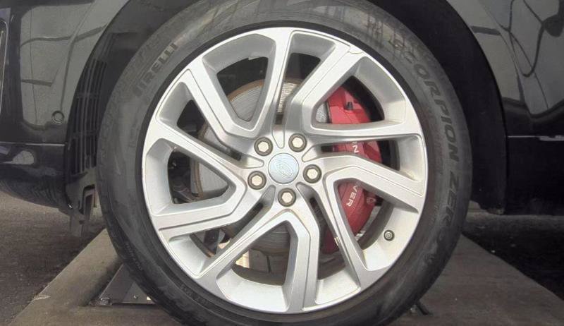 Used 2020 Land Rover Range Rover Sport HSE Dynamic AWD/4WD image 11