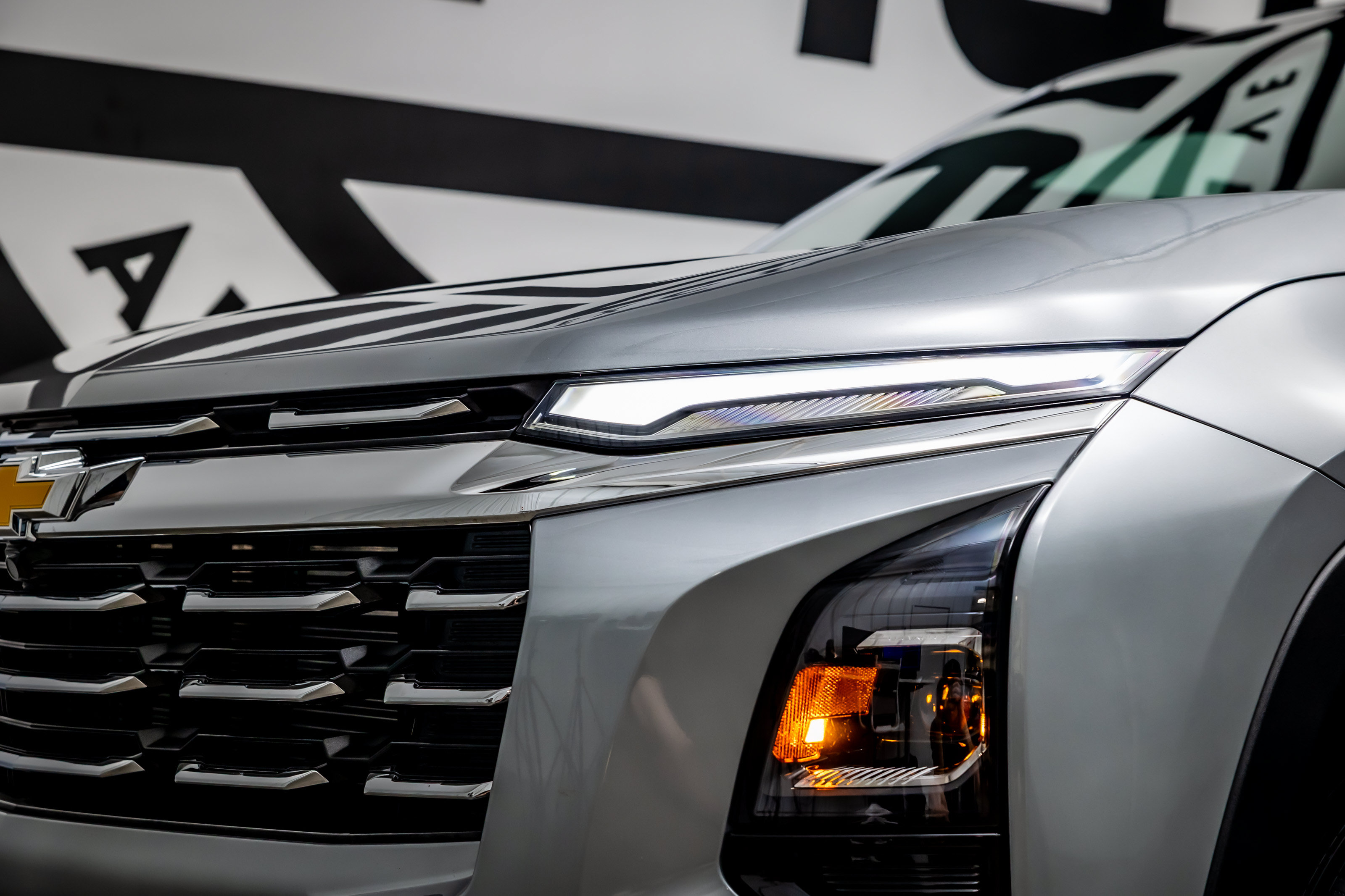 Used 2025 Chevrolet Equinox LT FWD image 14