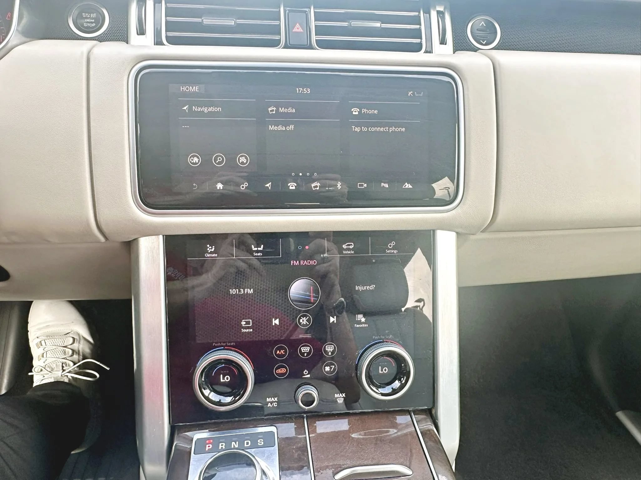 Used 2018 Land Rover Range Rover HSE AWD/4WD image 43