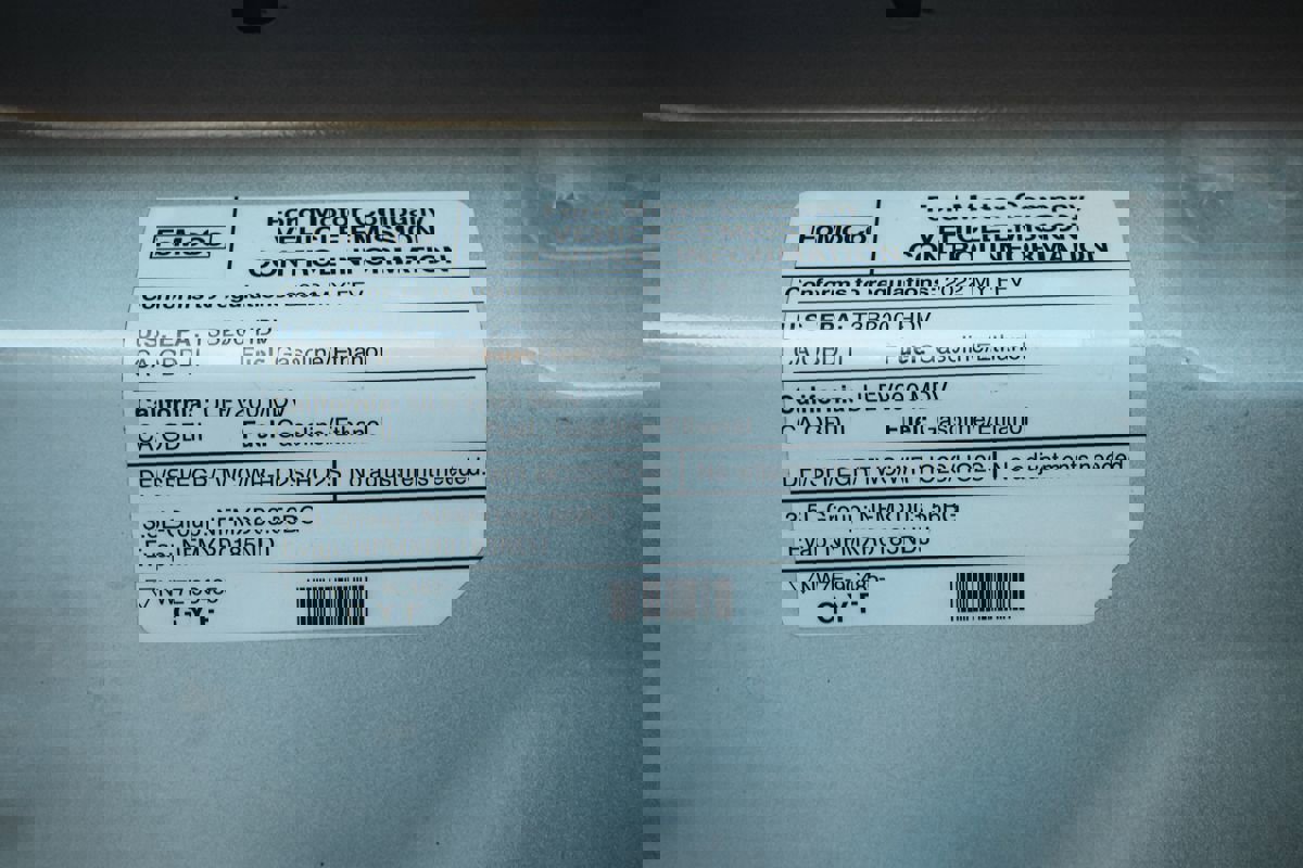 Used 2022 Ford Transit 250 148 High Roof Extended w/ Load Area Protection Package image 25