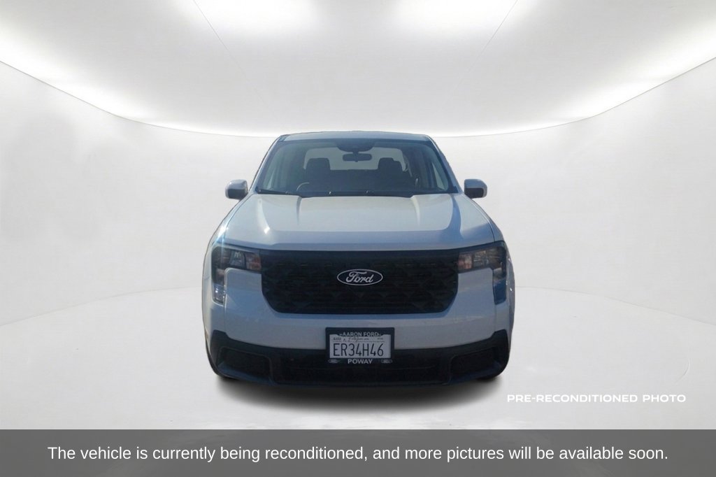 Used 2026 Ford Maverick XLT FWD image 2