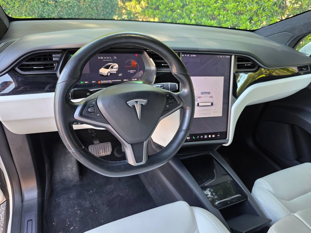 Used 2020 Tesla Model X Long Range AWD/4WD image 16