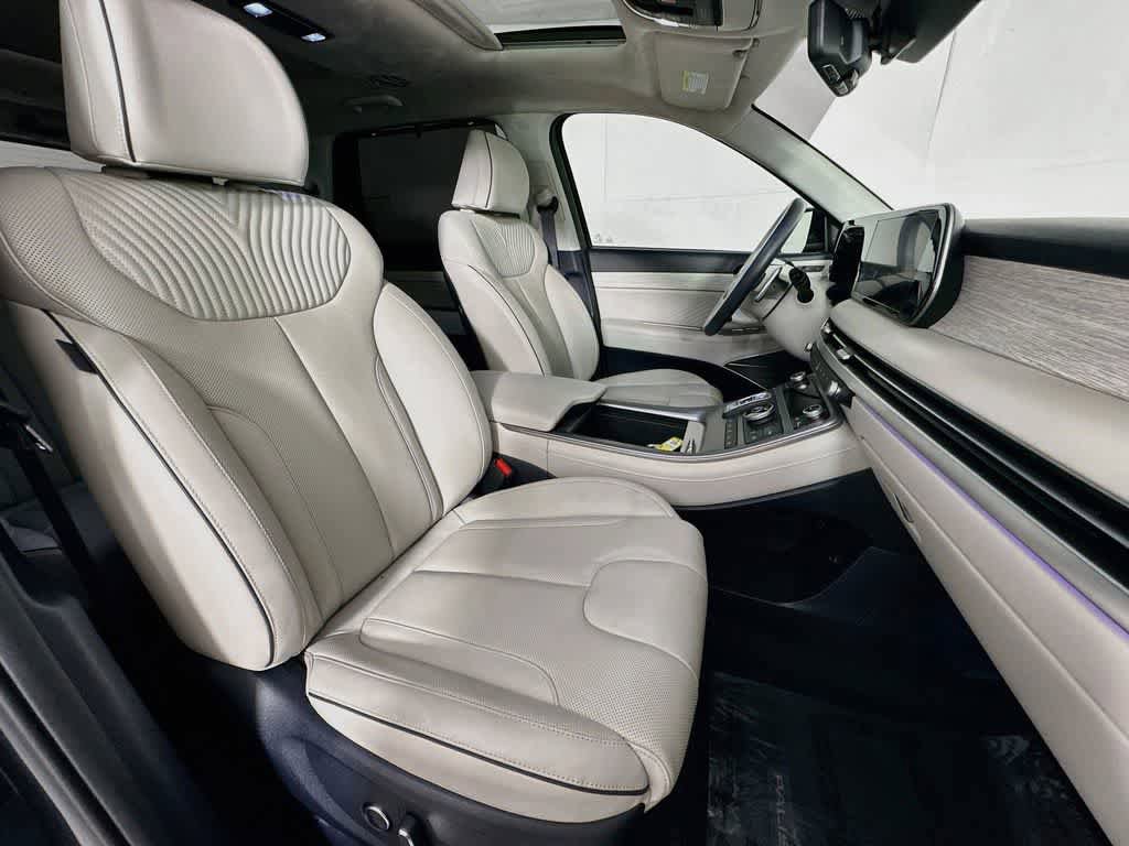 Used 2024 Hyundai Palisade Calligraphy FWD image 14