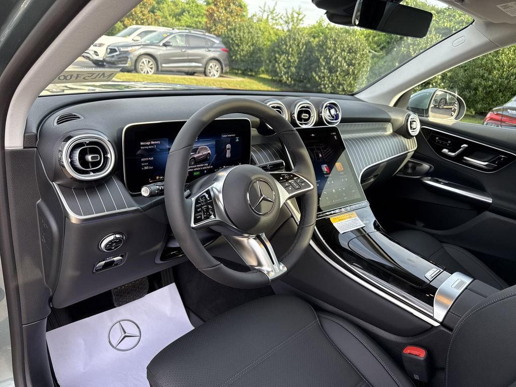New 2025 Mercedes-Benz GLC 350e 4MATIC image 10