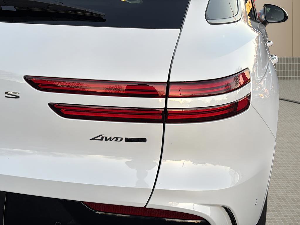 Certified 2026 Genesis GV70 3.5T Sport Prestige image 13