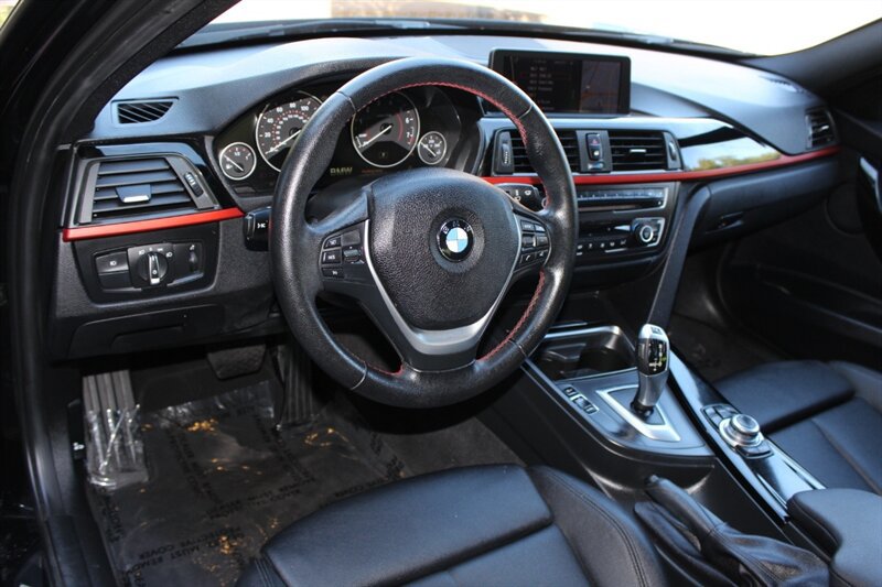 Used 2013 BMW 328i Sedan RWD image 9