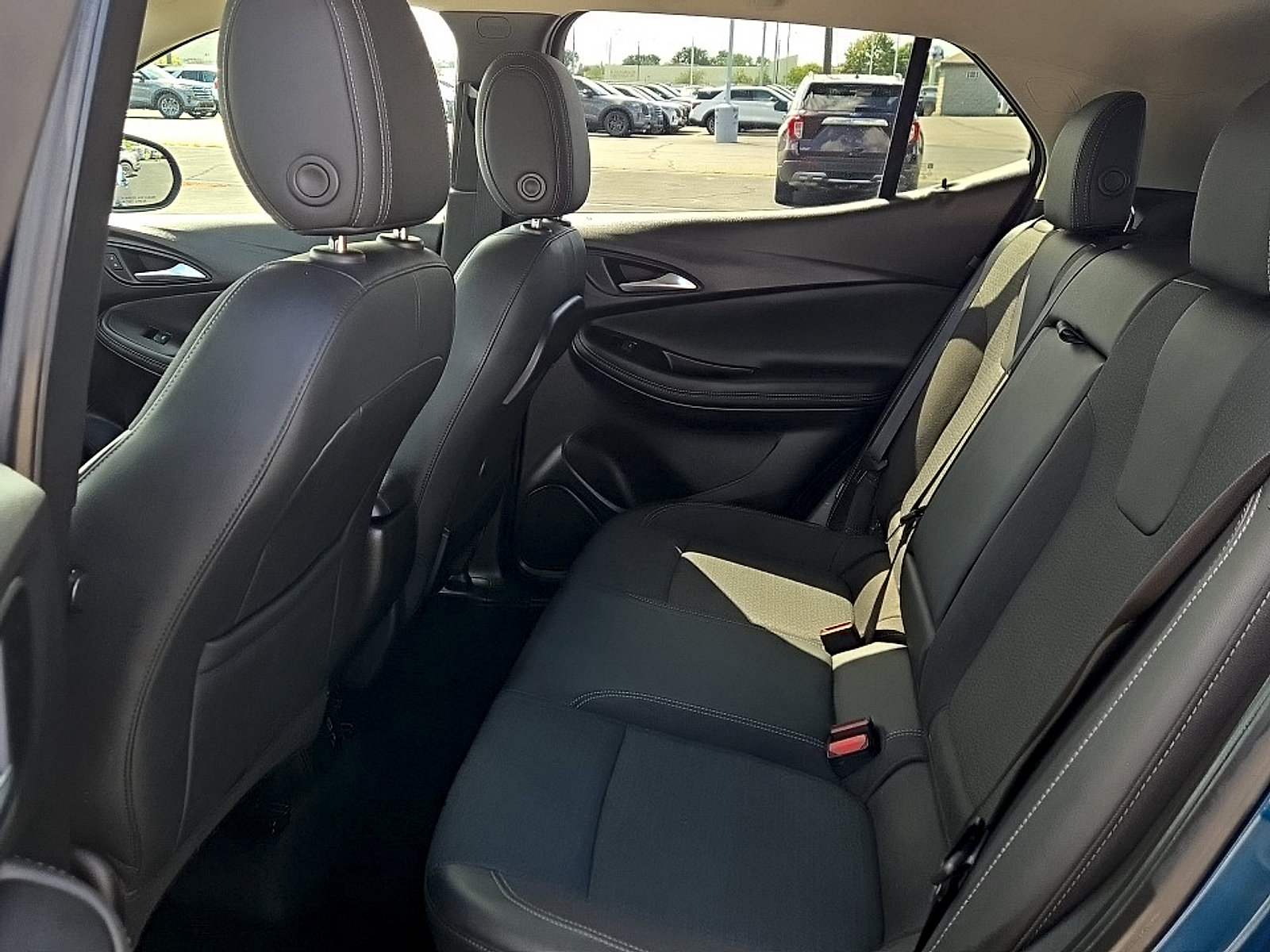 Used 2021 Buick Encore GX Select FWD image 21