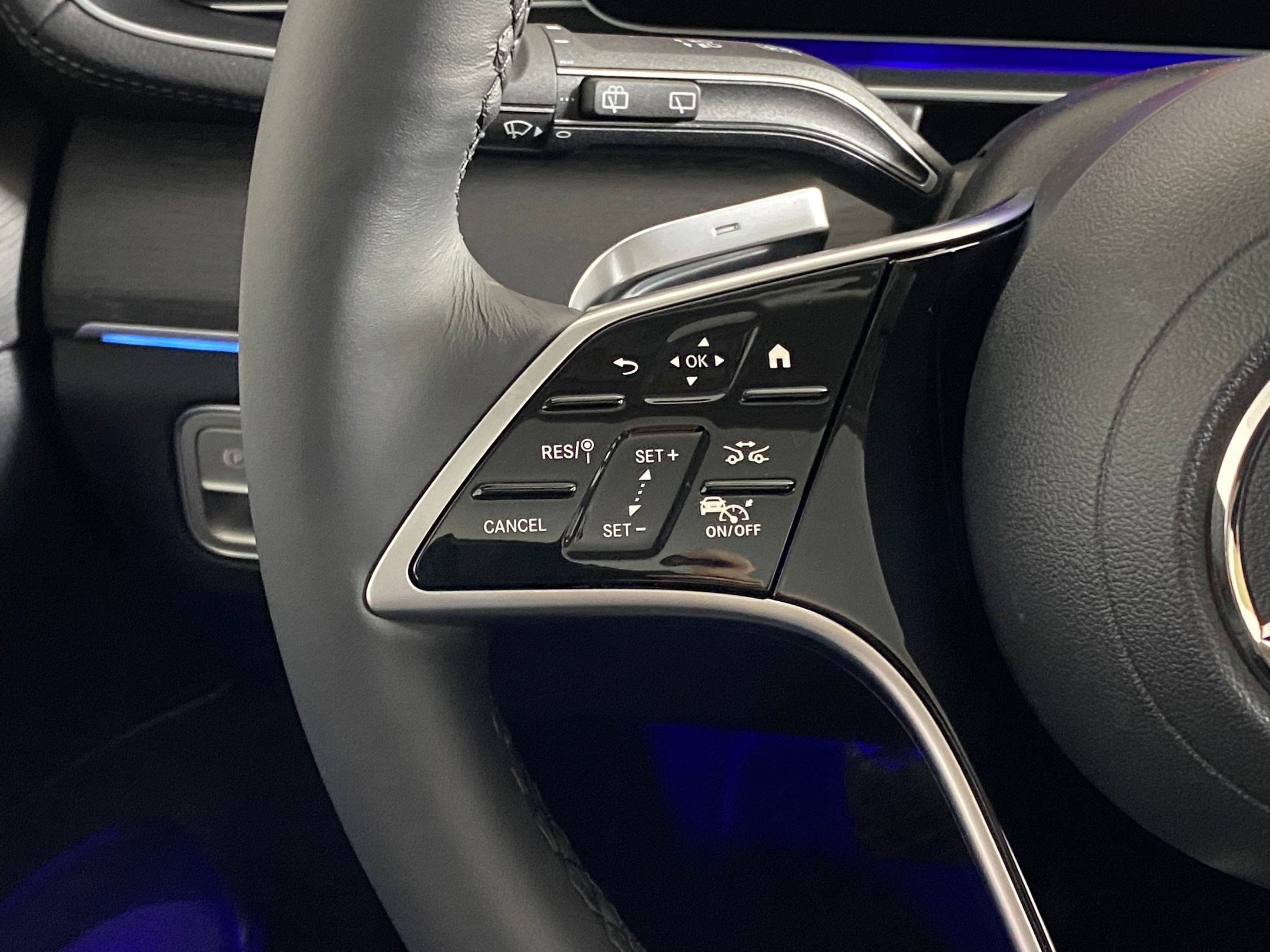 New 2026 Mercedes-Benz GLS 450 4MATIC image 17