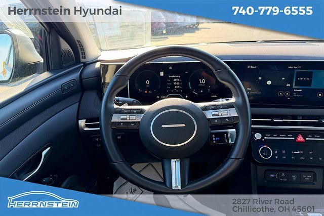 Certified 2025 Hyundai Tucson Limited image 6