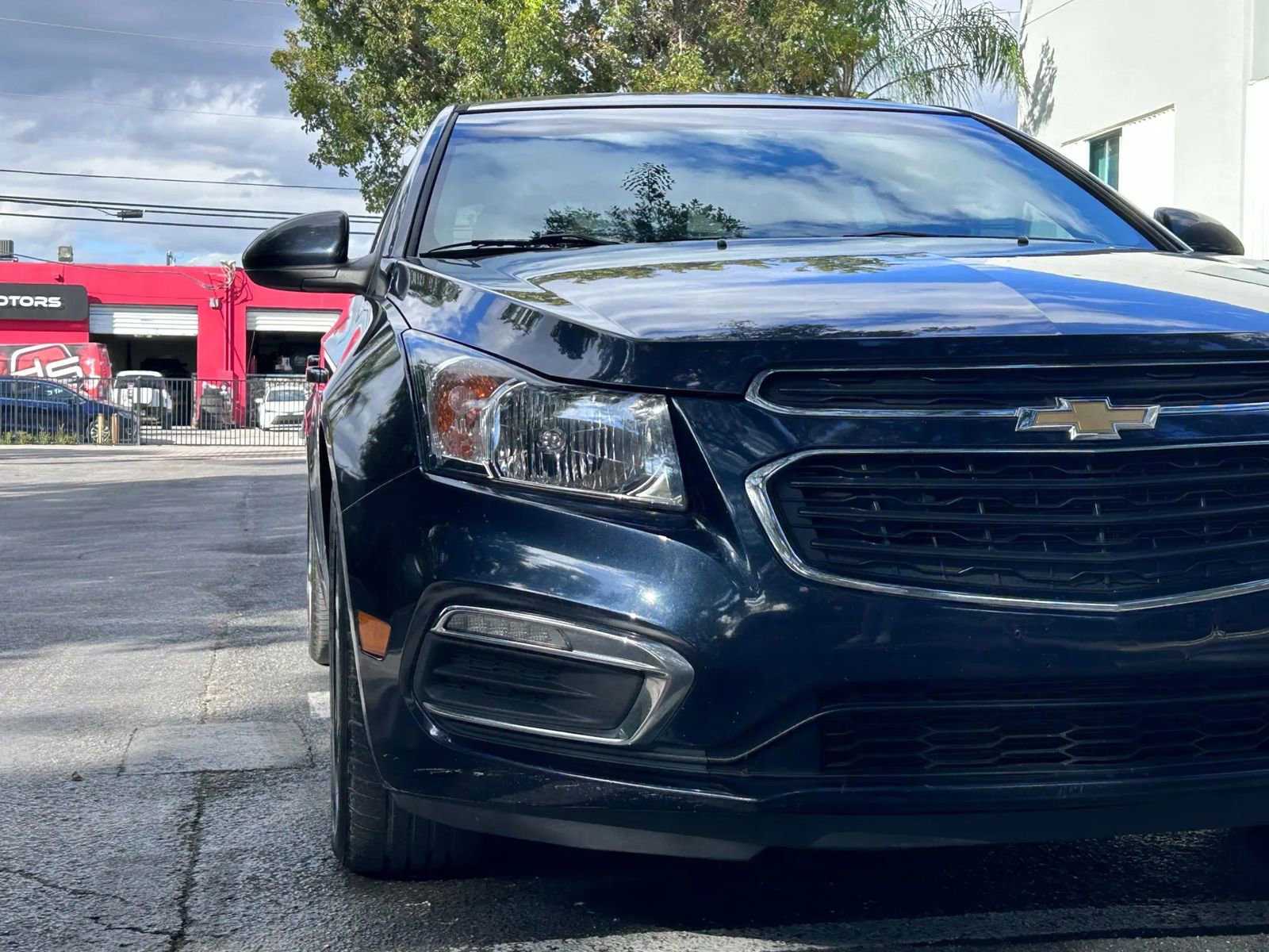 Used 2016 Chevrolet Cruze LT image 9