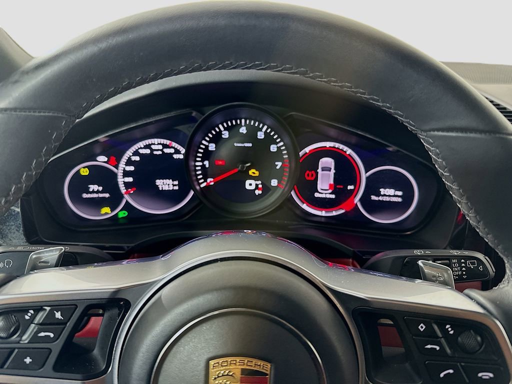 Certified 2023 Porsche Cayenne Platinum Edition AWD/4WD image 13