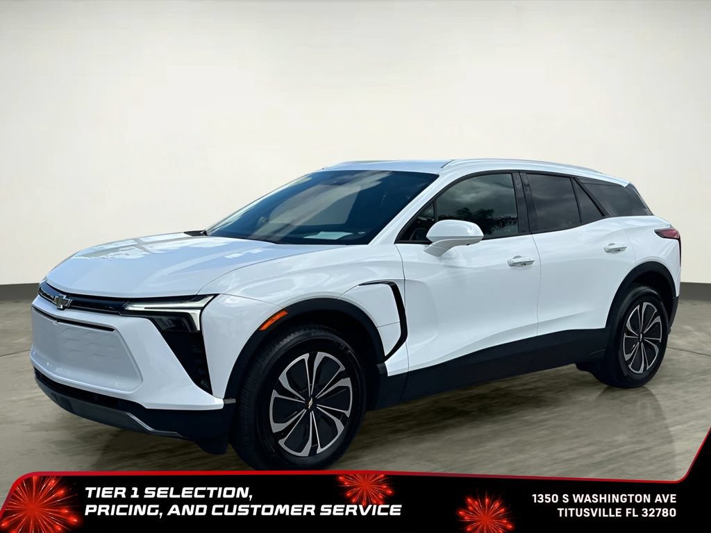Used 2024 Chevrolet Blazer EV LT AWD/4WD image 2