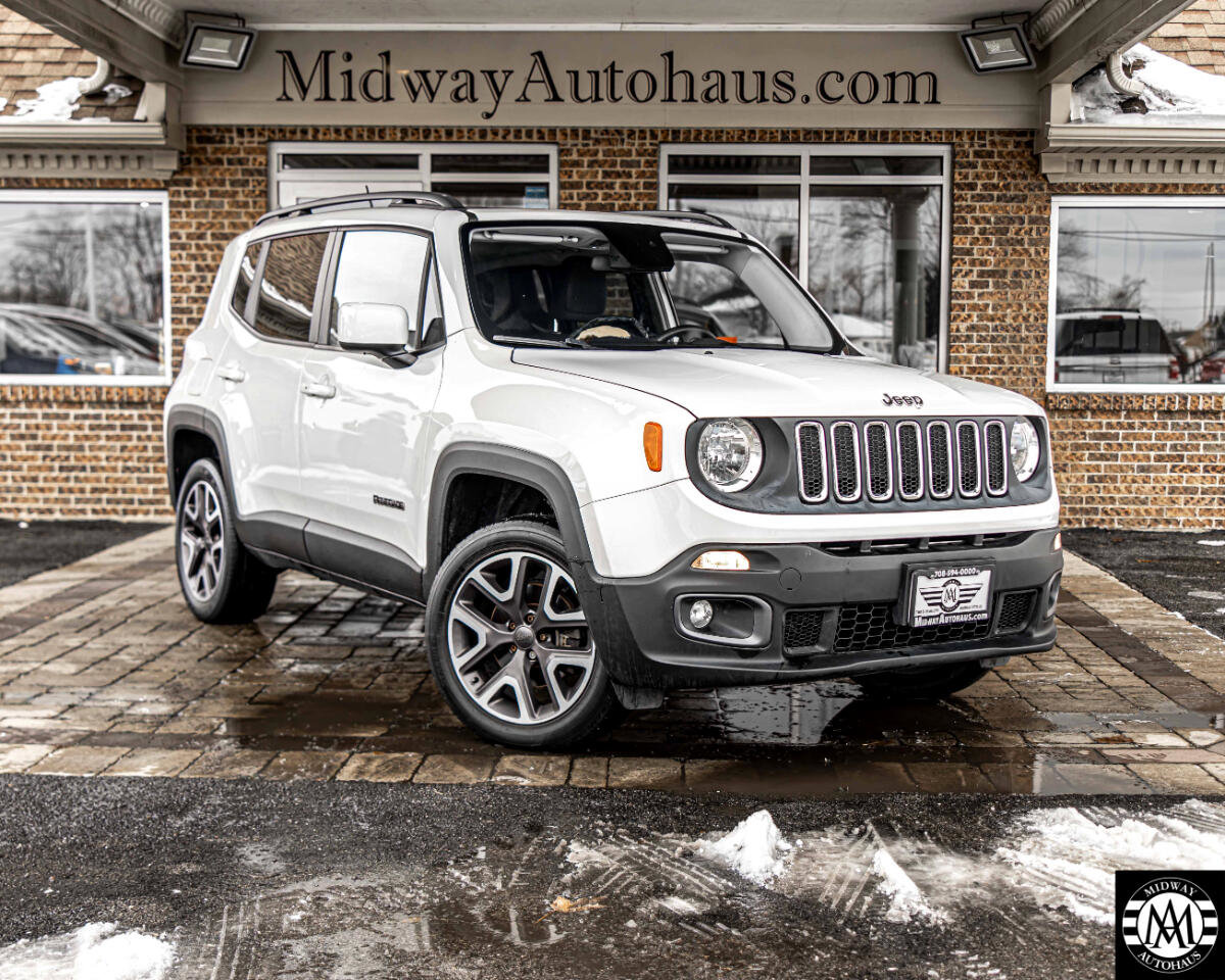 Used 2015 Jeep Renegade Latitude w/ Cold Weather Group II image 3