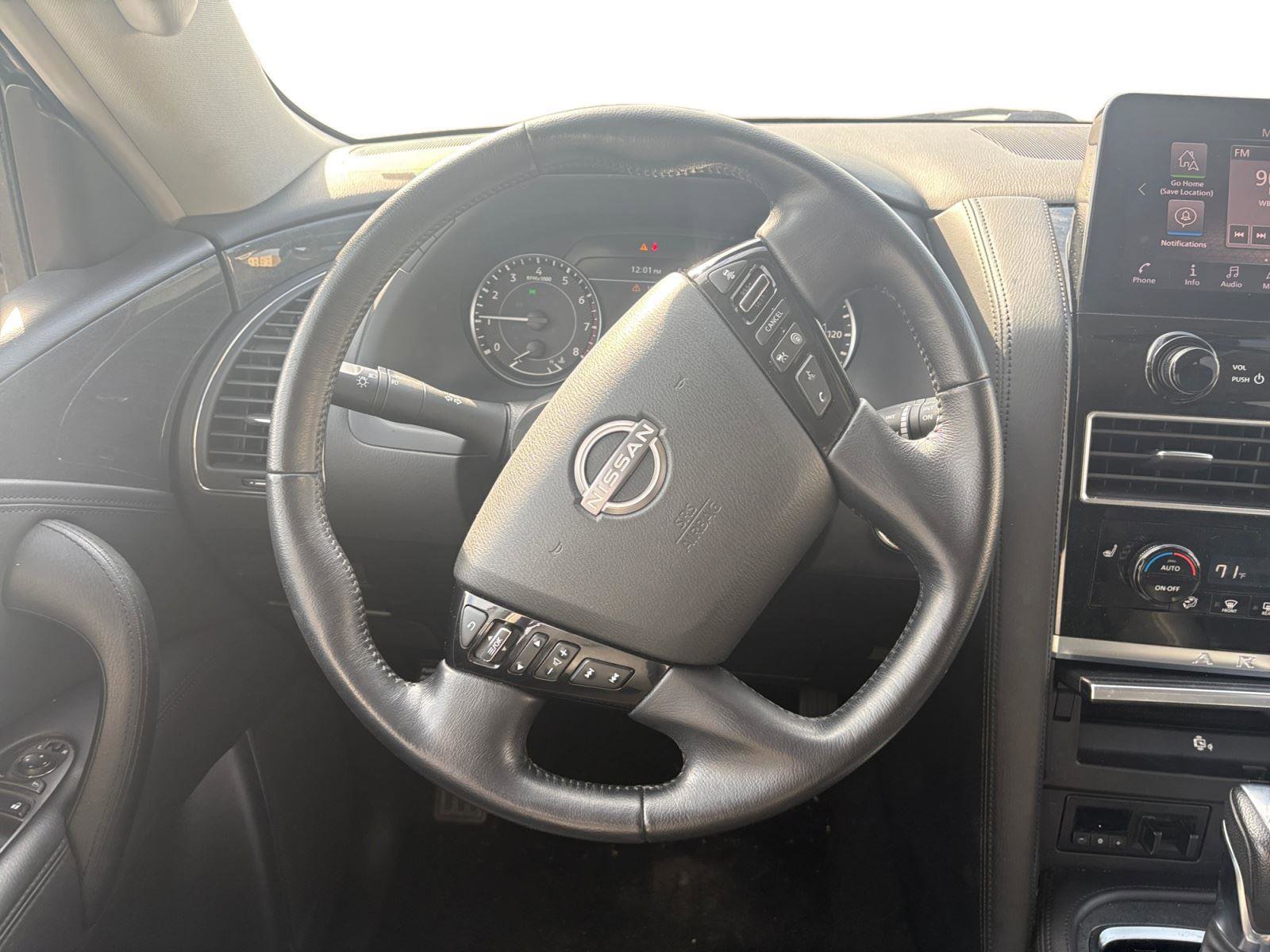 Used 2024 Nissan Armada SV image 12