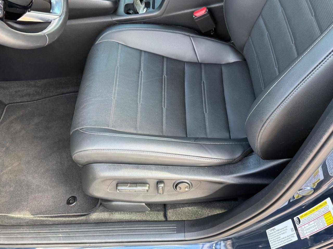Certified 2024 Honda CR-V EX-L image 17