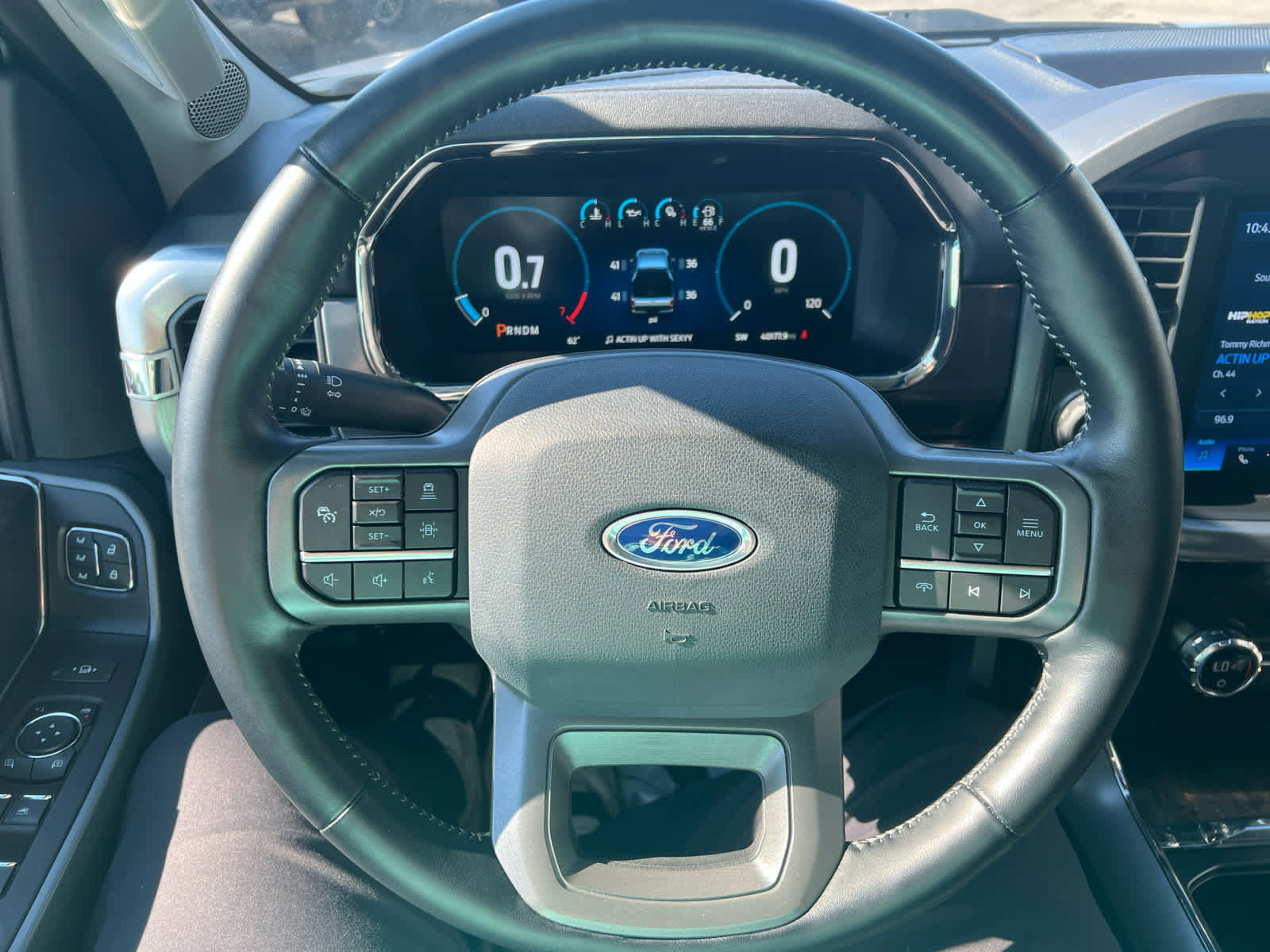 Used 2021 Ford F150 Lariat image 24