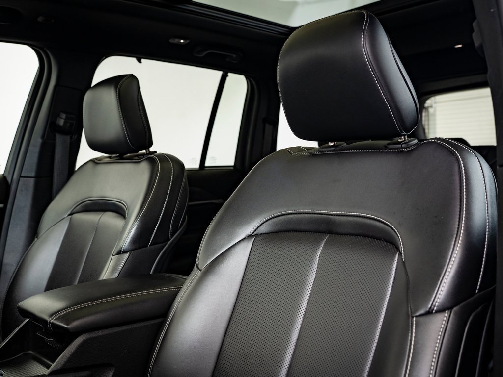 Used 2024 Jeep Grand Cherokee Limited 4xe image 20