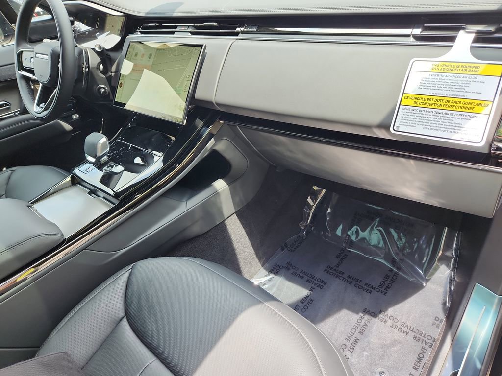 New 2025 Land Rover Range Rover Sport Dynamic SE image 28