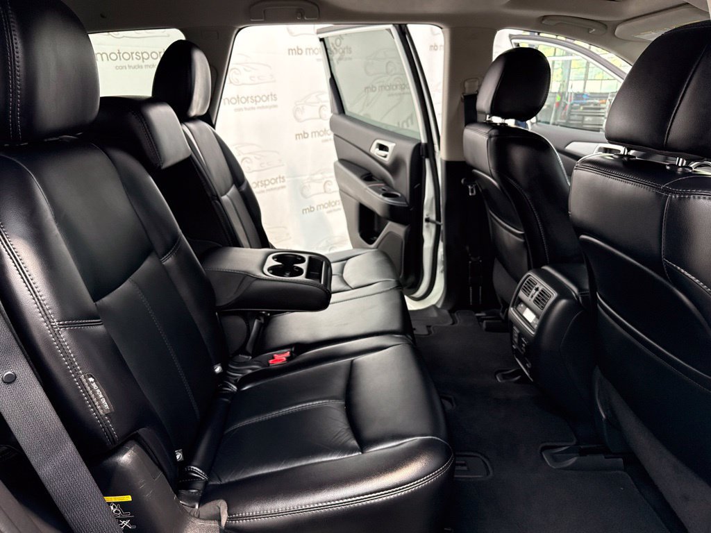 Used 2018 Nissan Pathfinder SL w/ SL Premium Package AWD/4WD image 27