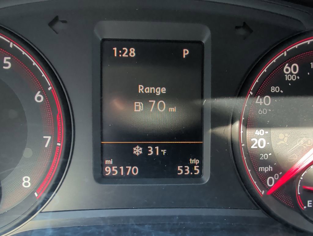 Used 2020 Volkswagen Passat 2.0T SE image 12