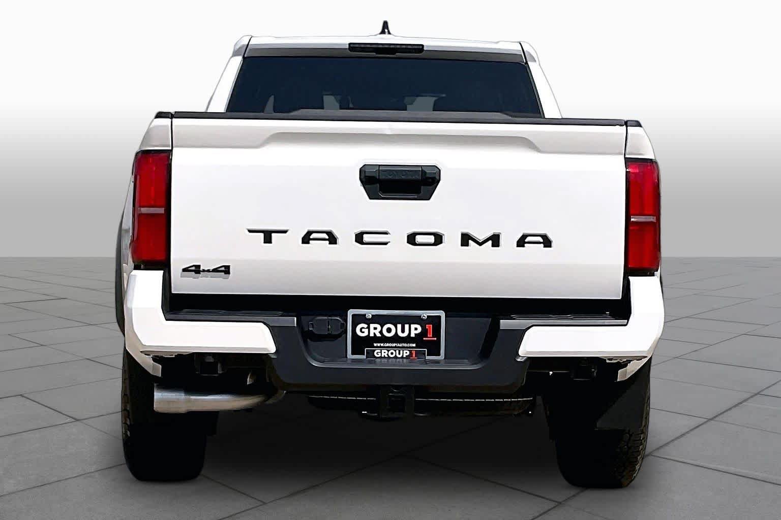 Used 2024 Toyota Tacoma TRD Off-Road AWD/4WD image 5