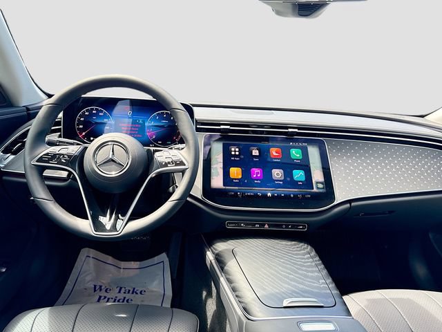 Used 2025 Mercedes-Benz E 450 4MATIC Sedan image 23