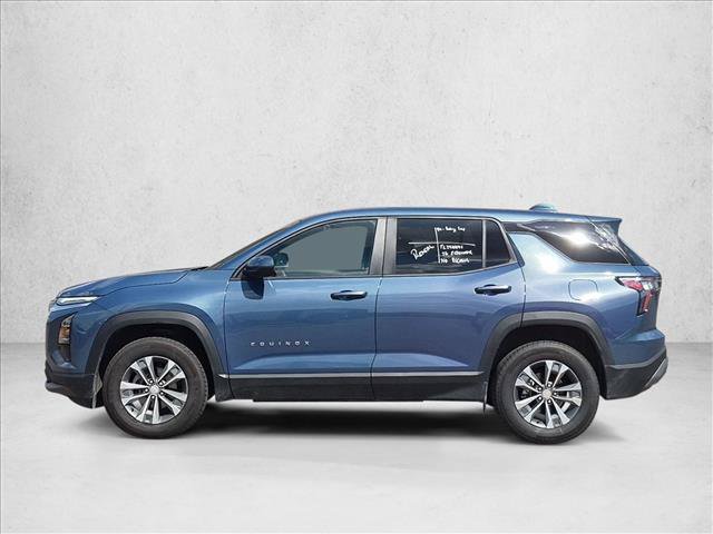 Used 2026 Chevrolet Equinox LT AWD/4WD image 8